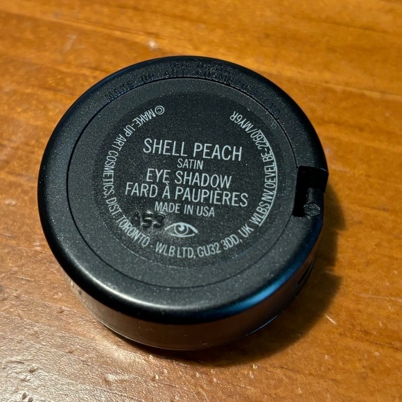 MAC Satin Eye Shadow Shell Peach - Picture 10 of 16